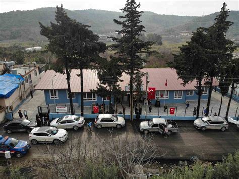 Bursa’dan Türkiye’ye açıldı, depremzedelere okul yaptırdılar